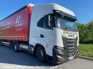 Photo Iveco S-WAY 460 image 2/25