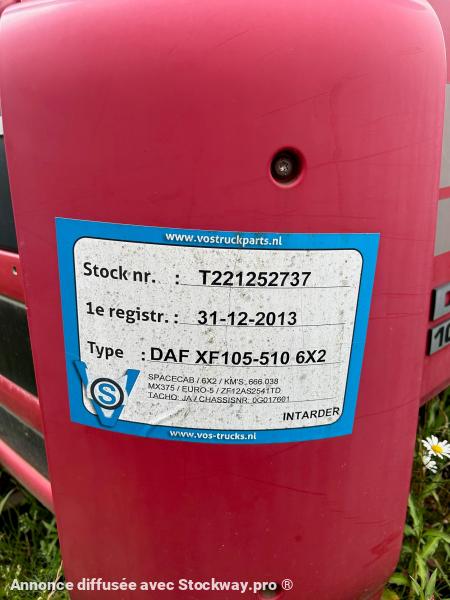 Photo DAF XF105-510 Rouge Grenat  image 2/5
