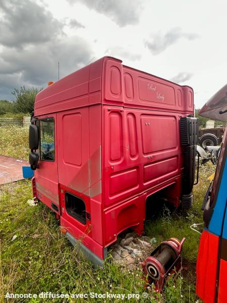 Photo DAF XF105-510 Rouge Grenat  image 5/5