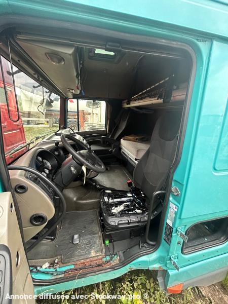 Photo DAF DAF XF105-460 Verte  image 4/6