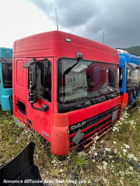 DAF XF105-460 Rouge 