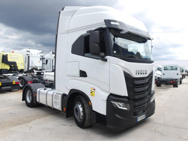 Iveco S-WAY