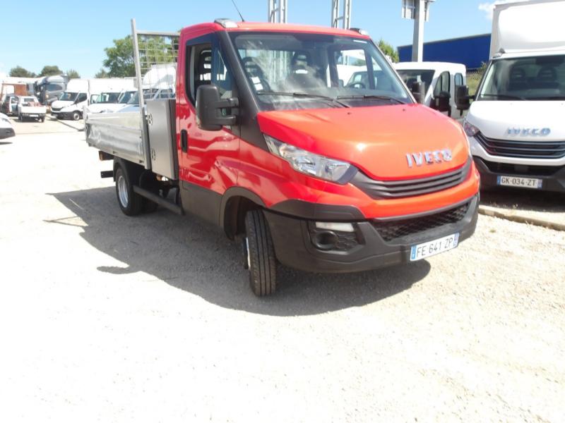 Benne Iveco Daily 35C12 Benne arrière