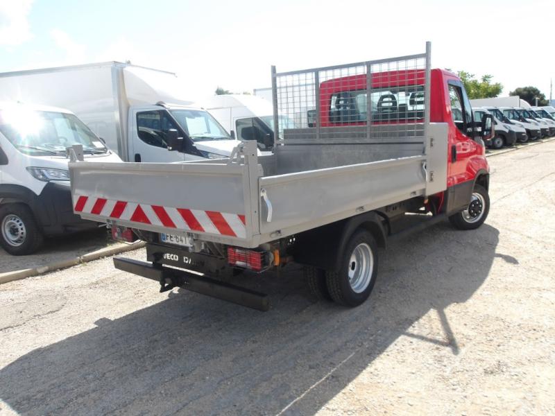 Benne Iveco Daily 35C12 Benne arrière