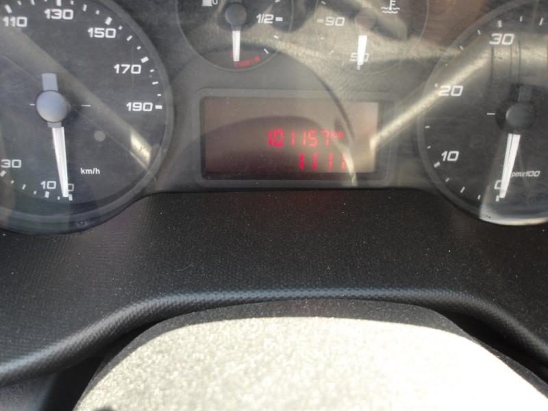 Benne Iveco Daily 35C12 Benne arrière