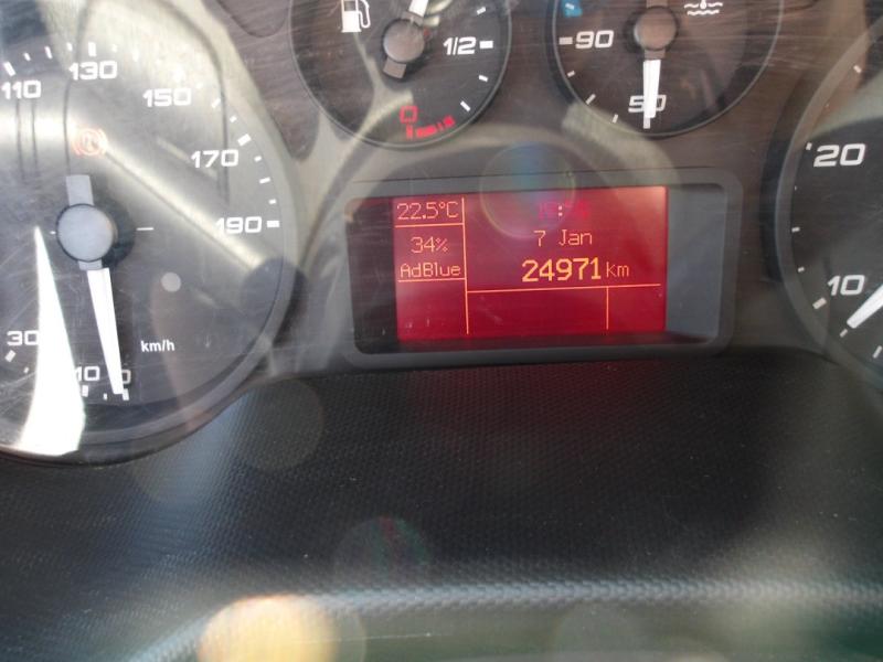 Benne Iveco Daily 35C14 Benne arrière