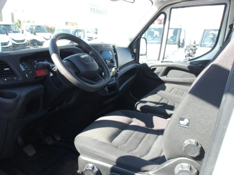 Benne Iveco Daily 35C14 Benne arrière