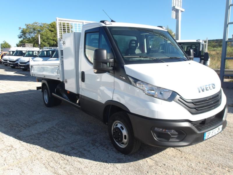 Benne Iveco Daily 35C16 Benne arrière