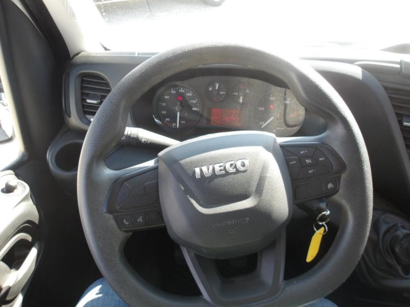 Benne Iveco Daily 35C16 Benne arrière