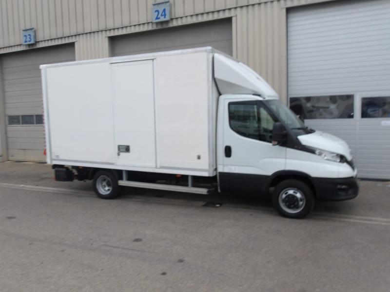 Utilitaire Iveco Daily 35C16 Caisse grand volume