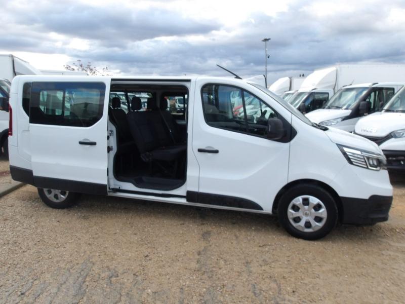 Utilitaire Renault Trafic 2.0 DCi 150 Combi / Van