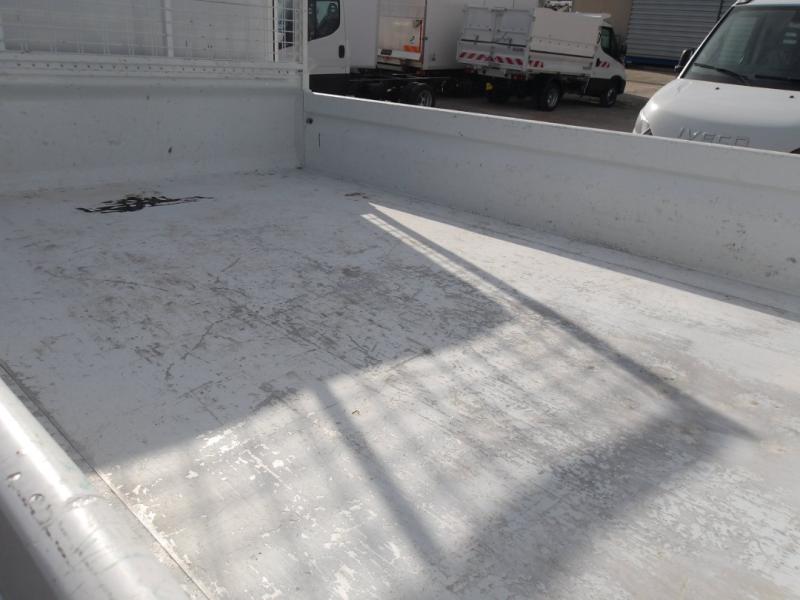 Benne Iveco Daily 35C14D Benne arrière