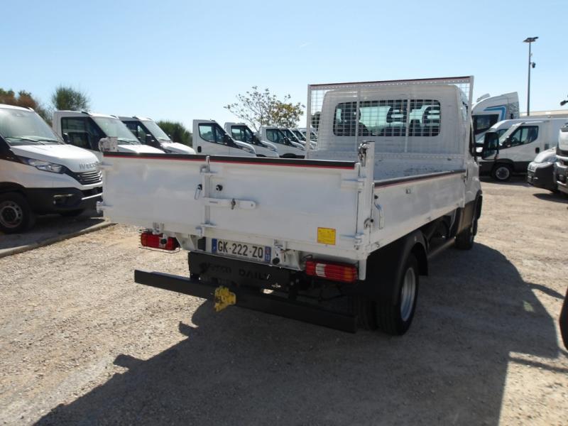 Benne Iveco Daily 35C16 Benne arrière
