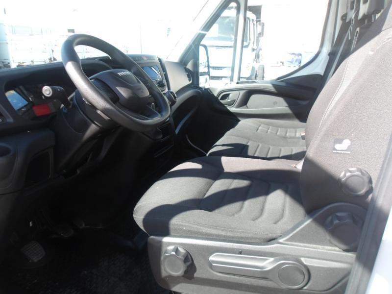 Caisse grand volume Iveco Daily 35C16