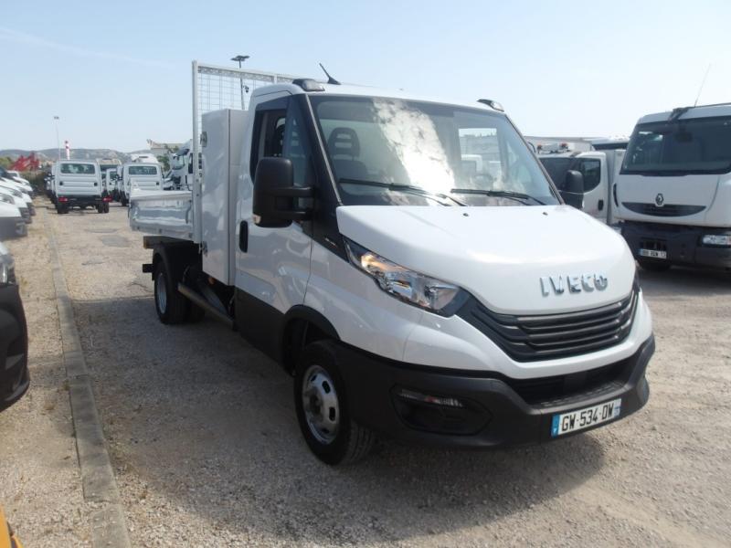 Benne Iveco Daily 35C16 Benne arrière