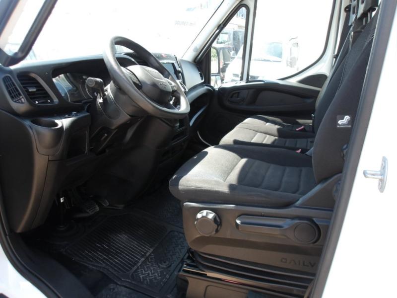 Benne Iveco Daily Hi-Matic Benne arrière