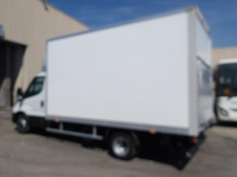 Caisse grand volume Iveco Daily 35C16