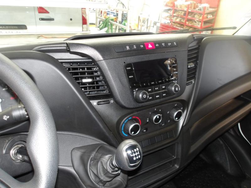 Caisse grand volume Iveco Daily 35C16