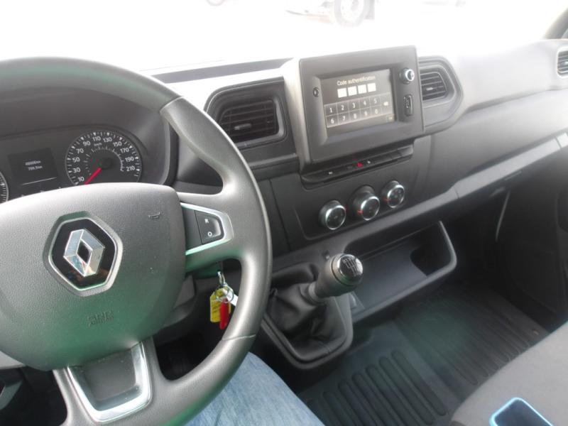 Fourgon Renault Master Traction 135.35 Fourgon moyen