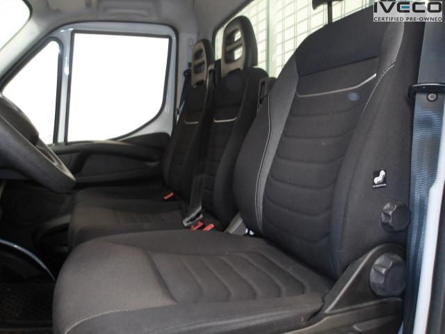 Benne Iveco Daily 35C16 Benne arrière