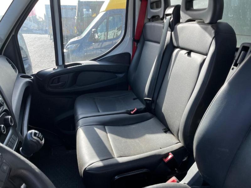 Benne Iveco Daily 35C16 Benne arrière
