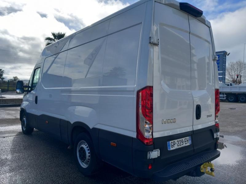Fourgon Iveco Daily 35S14V12 Fourgon moyen