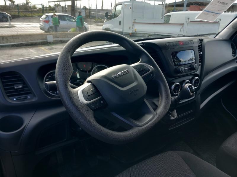 Fourgon Iveco Daily 35S14V12 Fourgon moyen