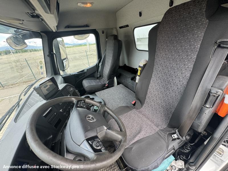 Photo Mercedes Arocs  image 9/10