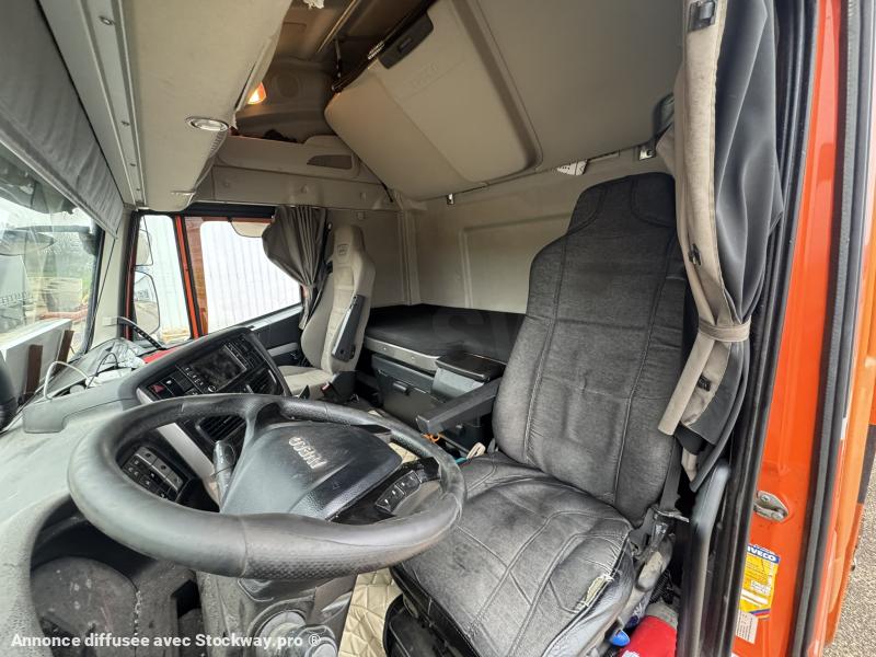 Photo Iveco 6x2*4 570XP Stralis  image 12/13