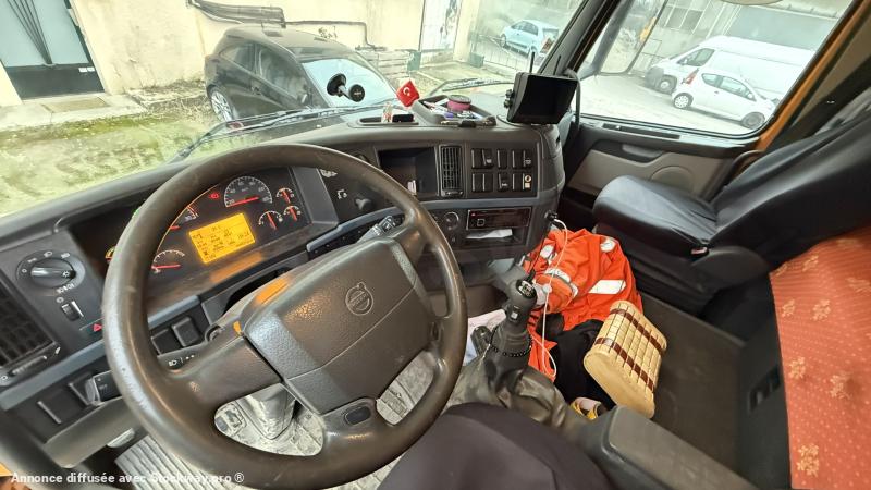 Photo Volvo FH 480 image 10/12
