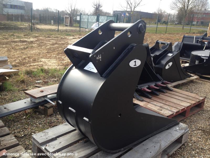 Photo ONE TP Godet canalisation ou tranchée pour toutes pelles  image 10/11