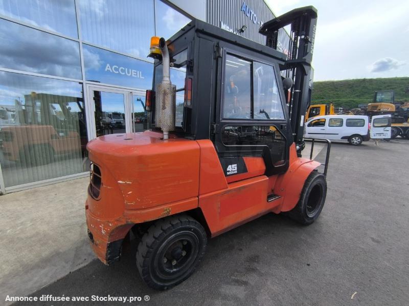 Photo Nissan 4.5 T  image 5/19