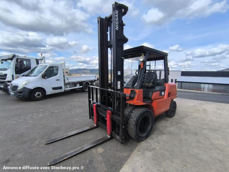 Photo Nissan 4.5 T  image 9/19