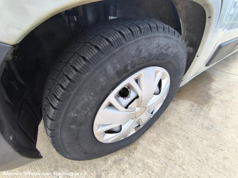 Photo Opel Movano L2H2 HDI 140 image 16/23