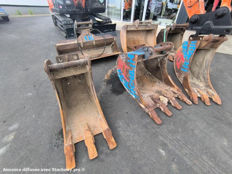 Photo Hitachi ZX135US-5B  image 10/18