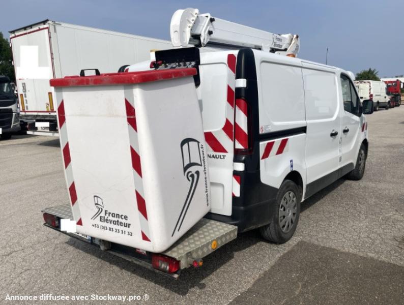 Photo Renault Trafic L1H1 DCI 145 image 3/10