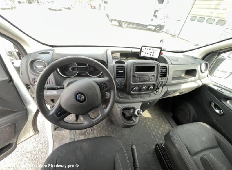 Photo Renault Trafic L1H1 DCI 145 image 6/10