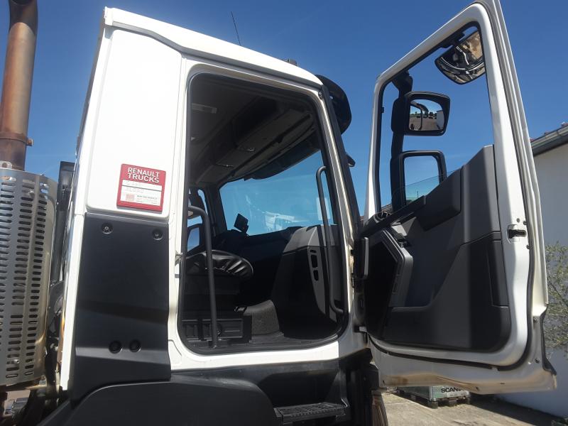 Camión Renault C-Series 460 8X4 BENALU Euro 6 Volquete Volquete trasero