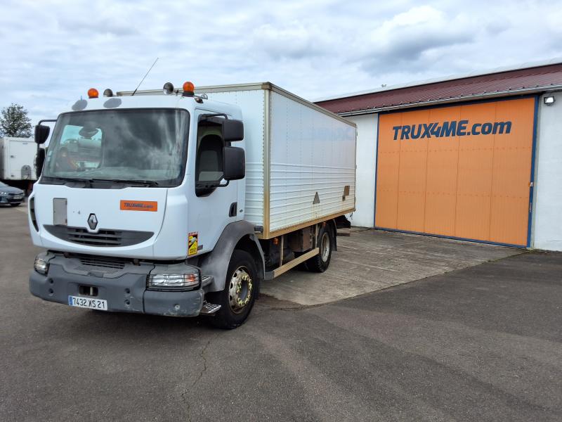 Camión Renault Kerax 220 DCi Furgón