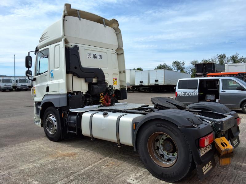 Cabeza tractora DAF CF 510