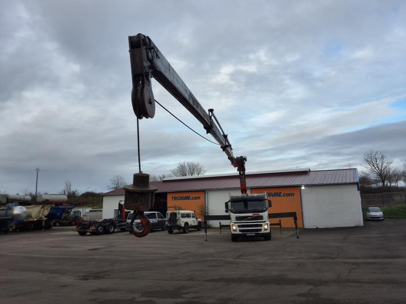 Camion Volvo FM9 380 Plateau