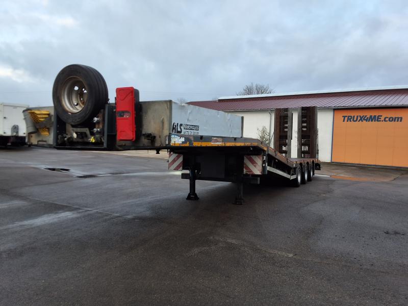 Semi-trailer Max Trailer F-S43-1A1YM Low loader