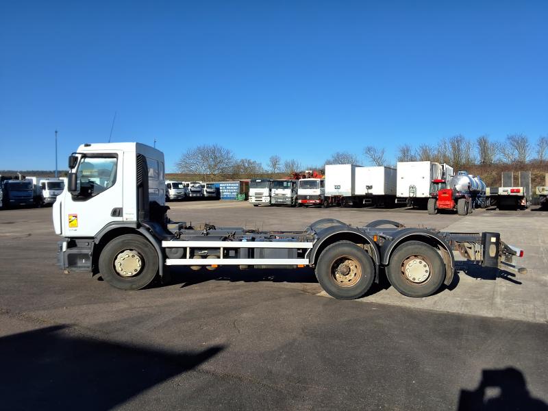 truck Renault Premium 370.26 DXI Chassis