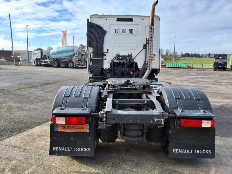 Tracteur Renault C-Series 520