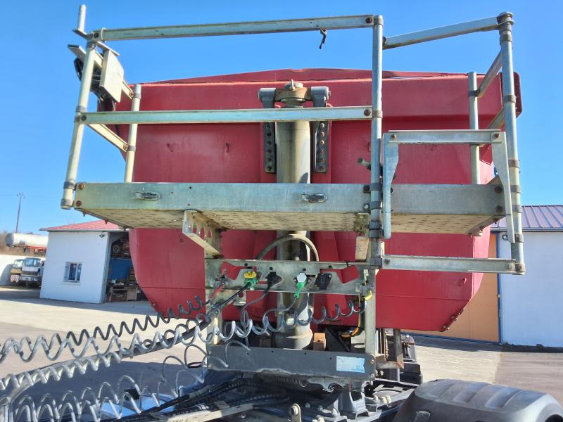 Semirremolque Schmitz Cargobull S334ST Volquete Volquete trasero