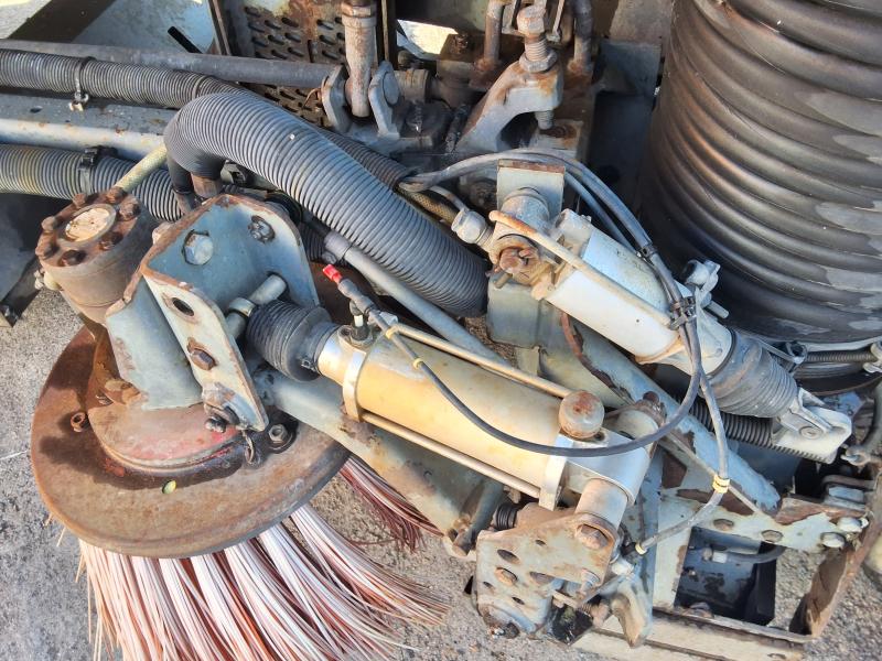 Máquinas de limpieza Renault Midlum 220 DCI Camión barredora