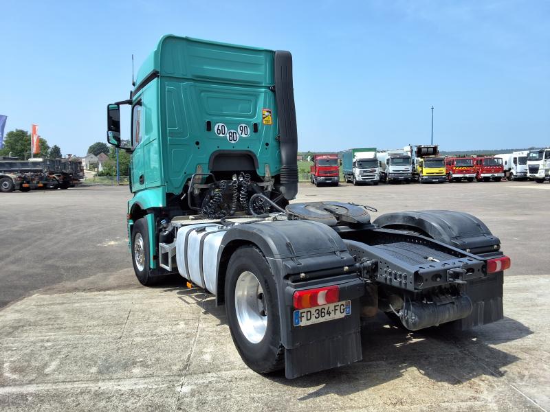 Cabeza tractora Mercedes Actros 1848 L