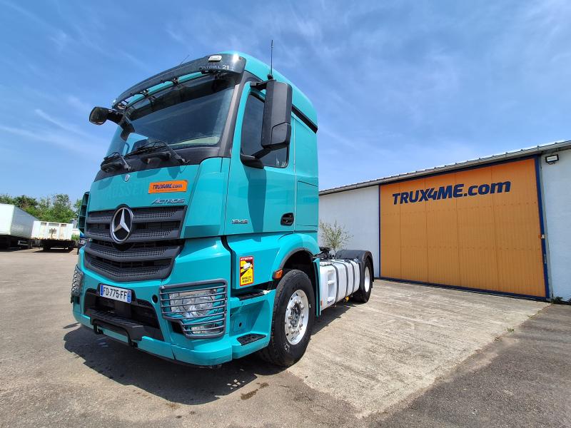 Cabeza tractora Mercedes Actros 1848 L