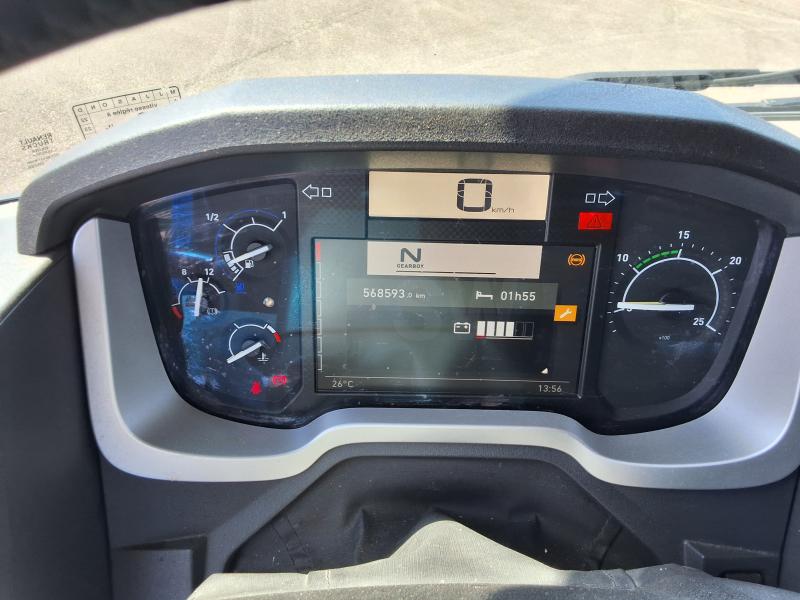 Tracteur Renault Gamme T 520 T4X2 E6