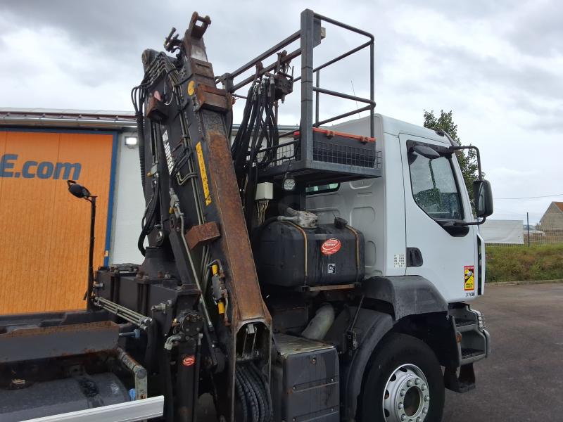 Camion Renault Kerax 370 DXI Polybenne